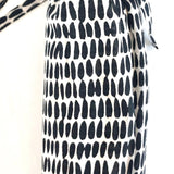 See Design - Sarongs - Seeds - Black