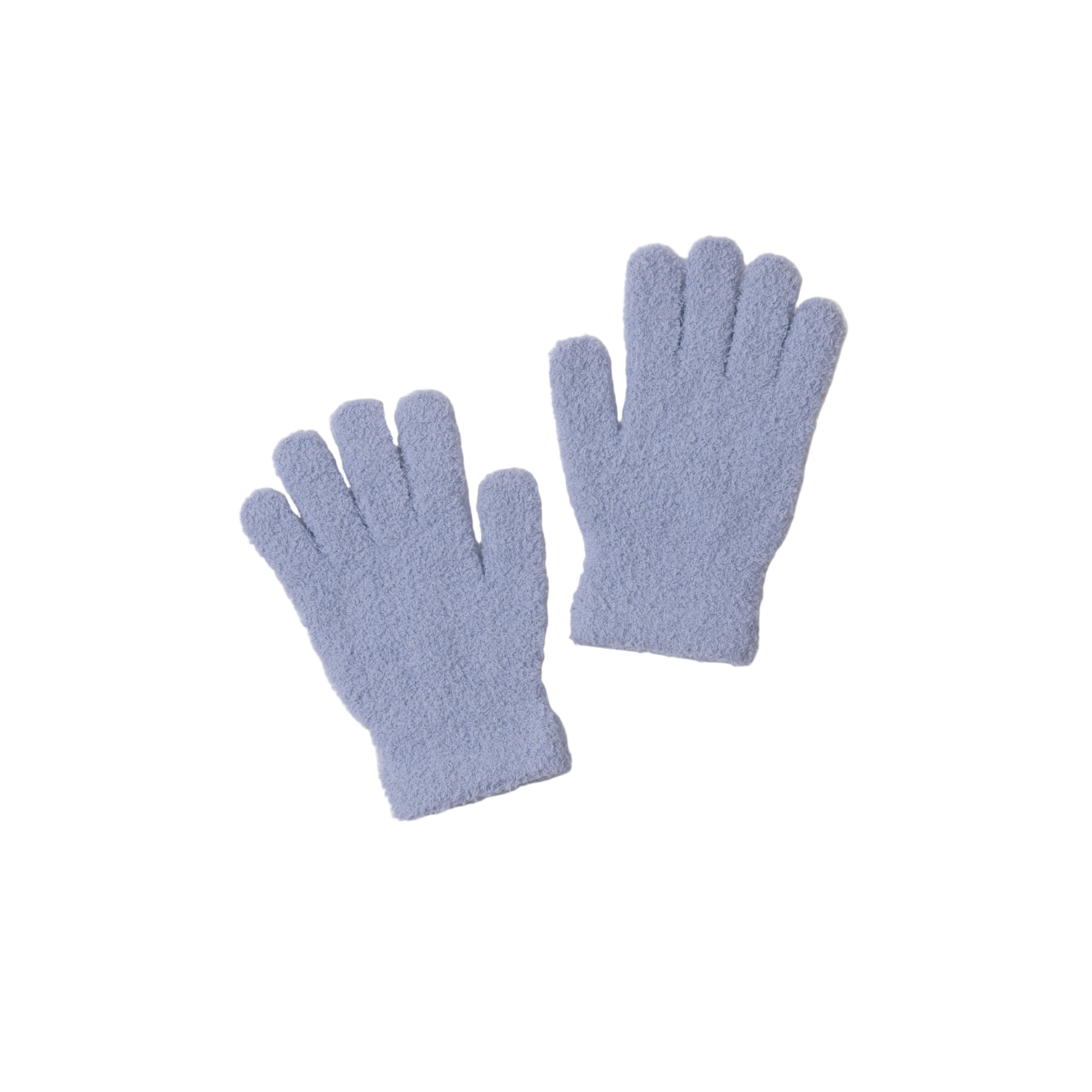 Pair of Snow Drop Barefoot Dreams gloves on a white background. Available at Be Charmed