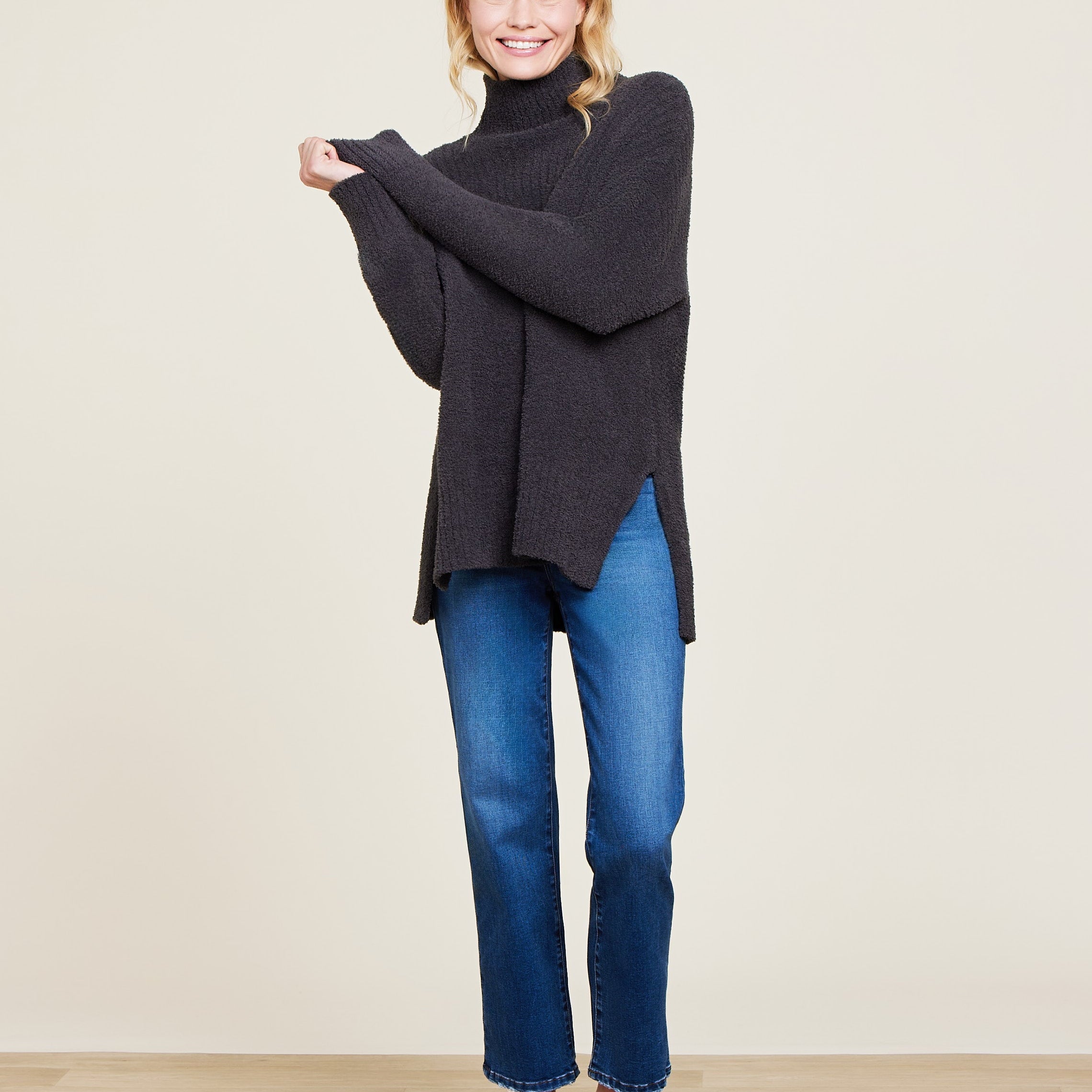Barefoot Dreams Cozychic High Low Pullover Carbon