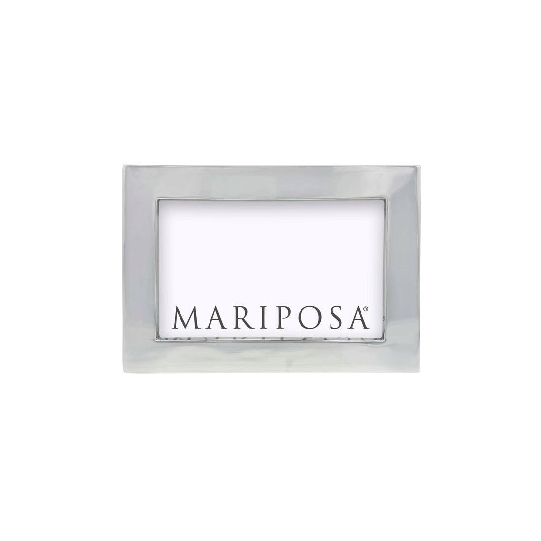 Mariposa Simple 4x6 Frame, handcrafted minimalist photo frame. Available at Be Charmed.